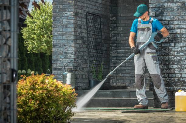 Best Concrete Sealing  in Newburg, WI
