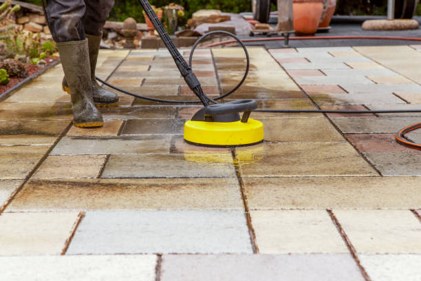 Best Parking Lot and Garage Cleaning  in Newburg, WI